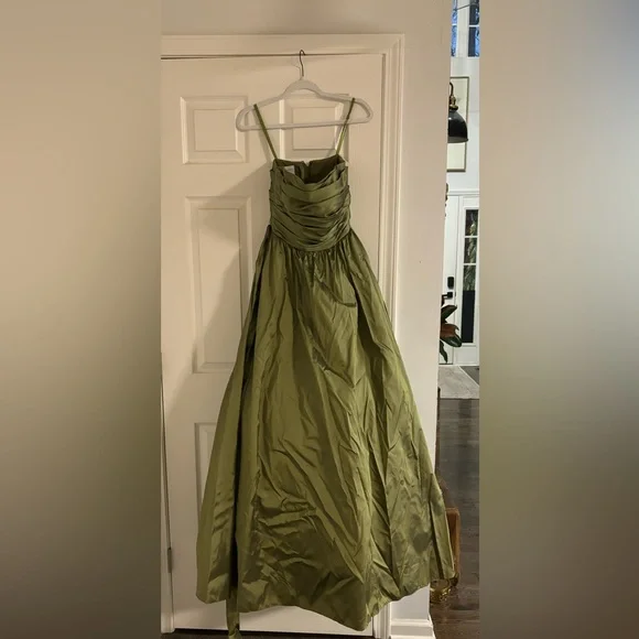 green emerald velvet dress Mori Lee 49026